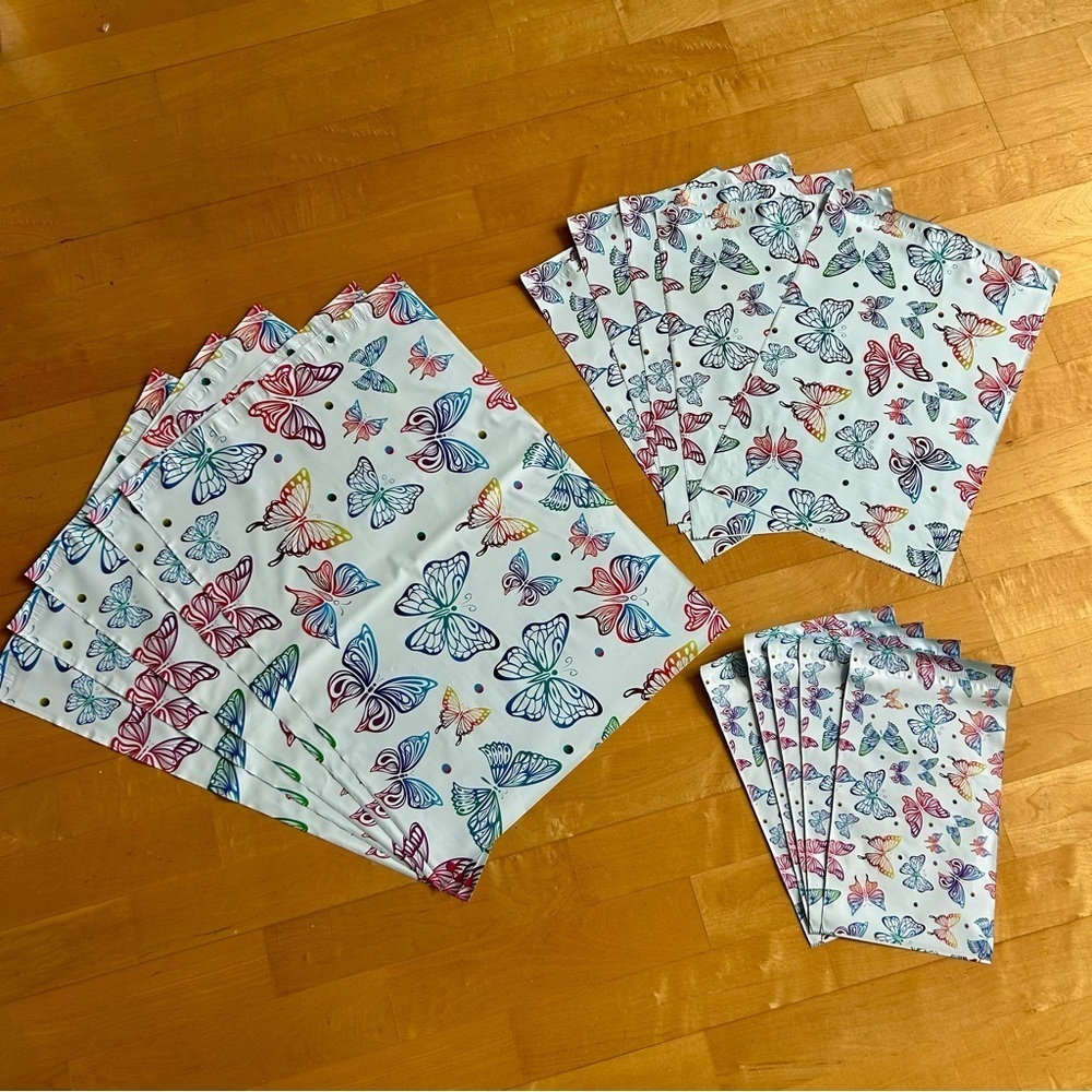 15 Count Polymailer Size Variety Set - BUTTERFLIES (5/6x9 + 5/10x13 + 5/14x19) - Picture 7 of 8